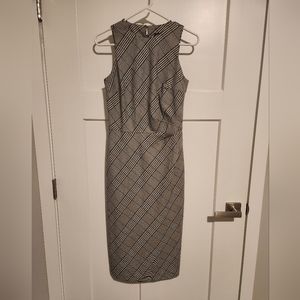 Ann Taylor size 2 b&w plaid midi sheath dress (like new!)